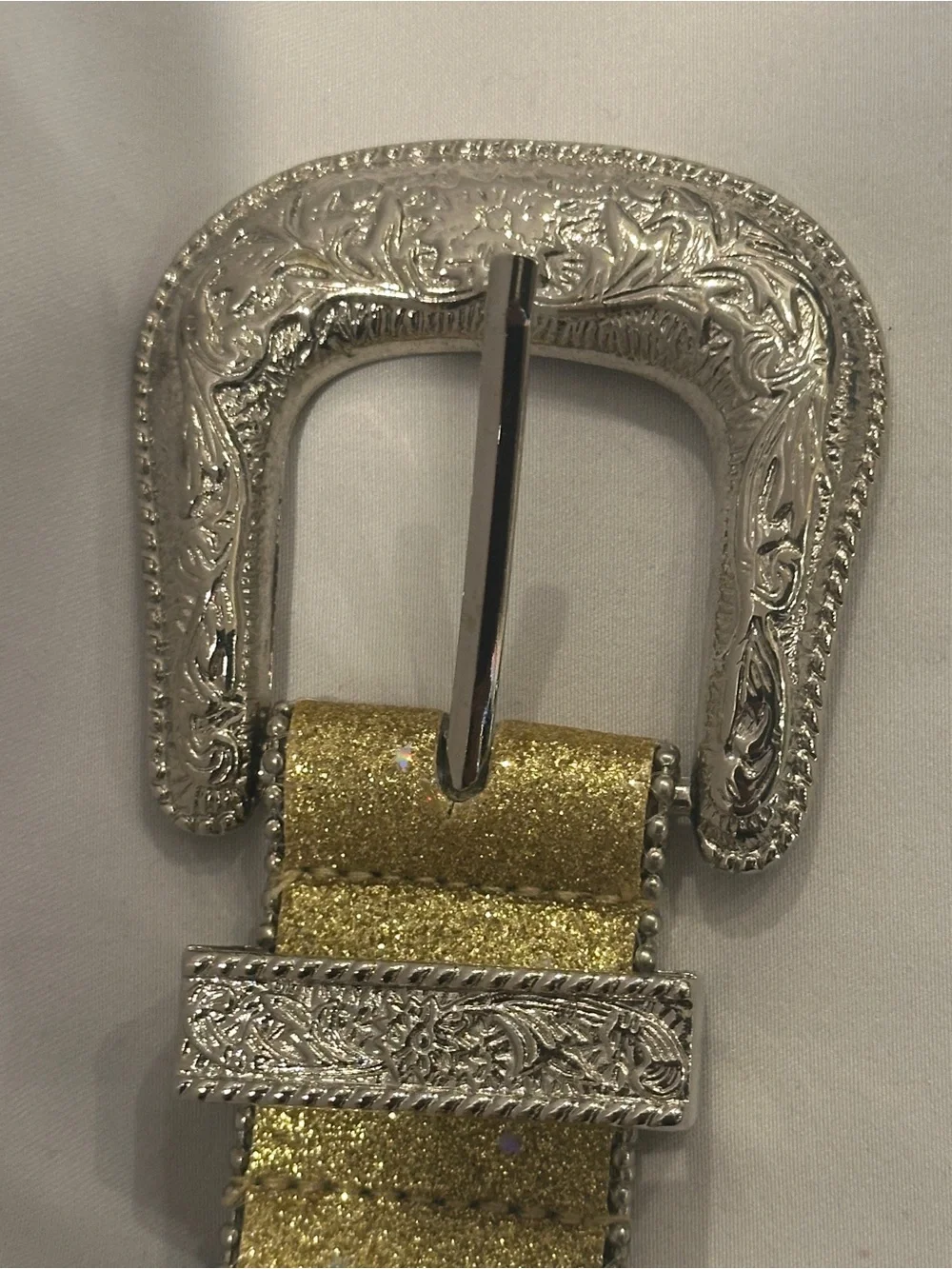GUESS J Western Gold Studded / Silver Buckle Rhinestone Belt Size Small